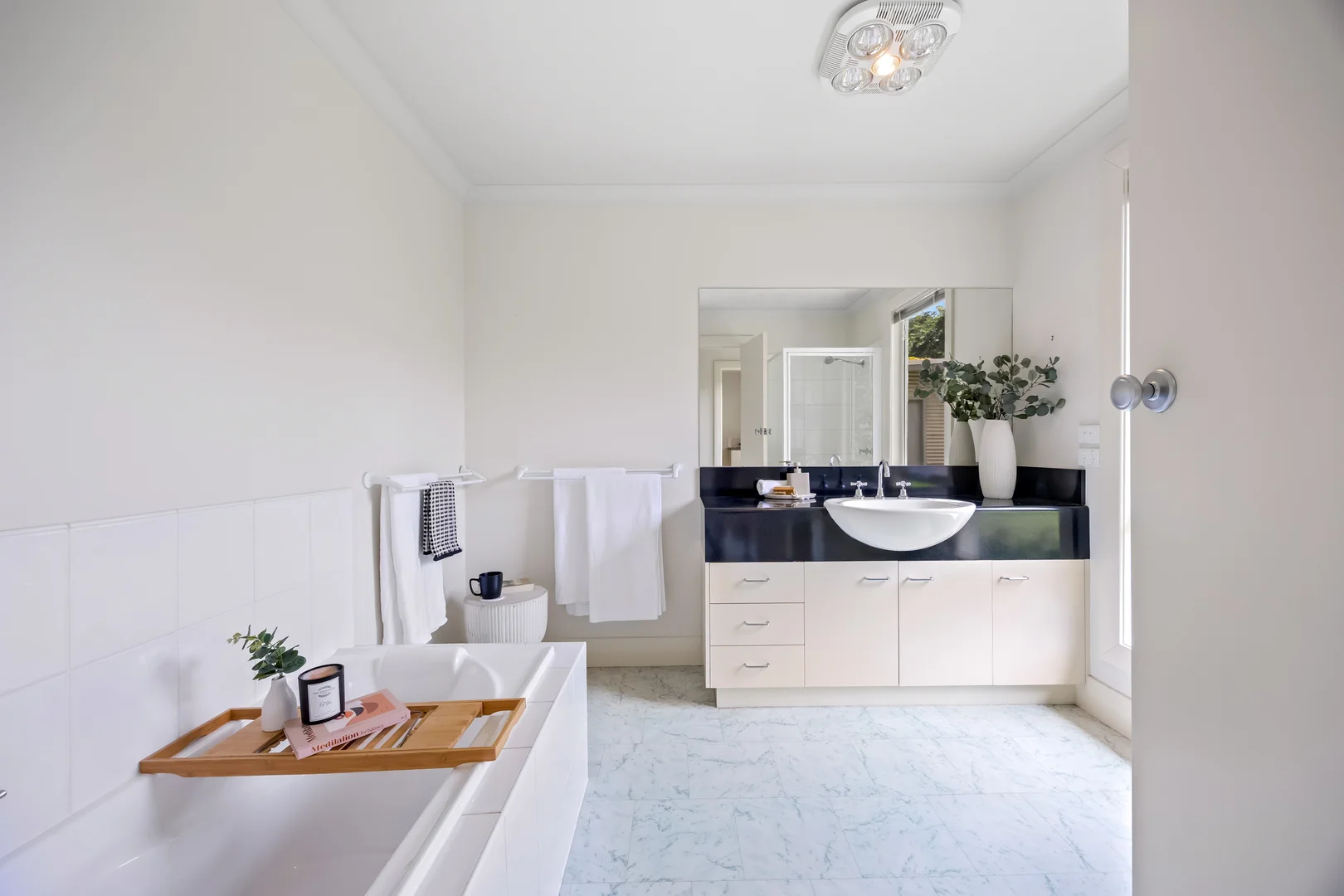 Additional image 16 of 7 Lindisfarne Crescent, Lake Wendouree VIC 3350