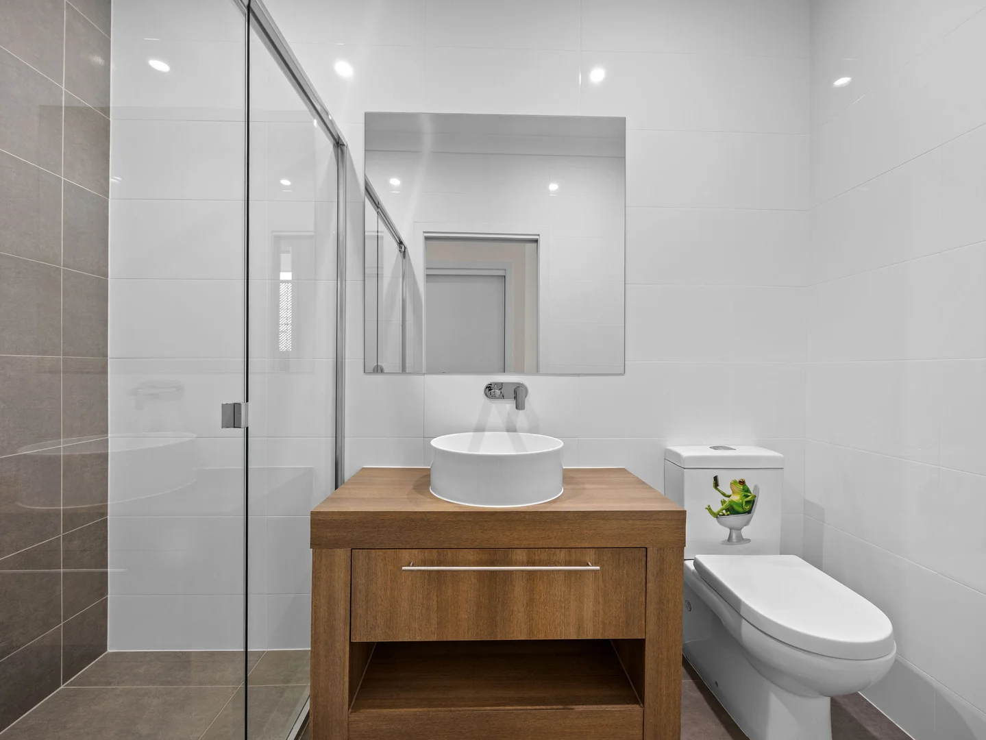 Additional image 15 of 2/27 Cawthray St, Biggera Waters QLD 4216