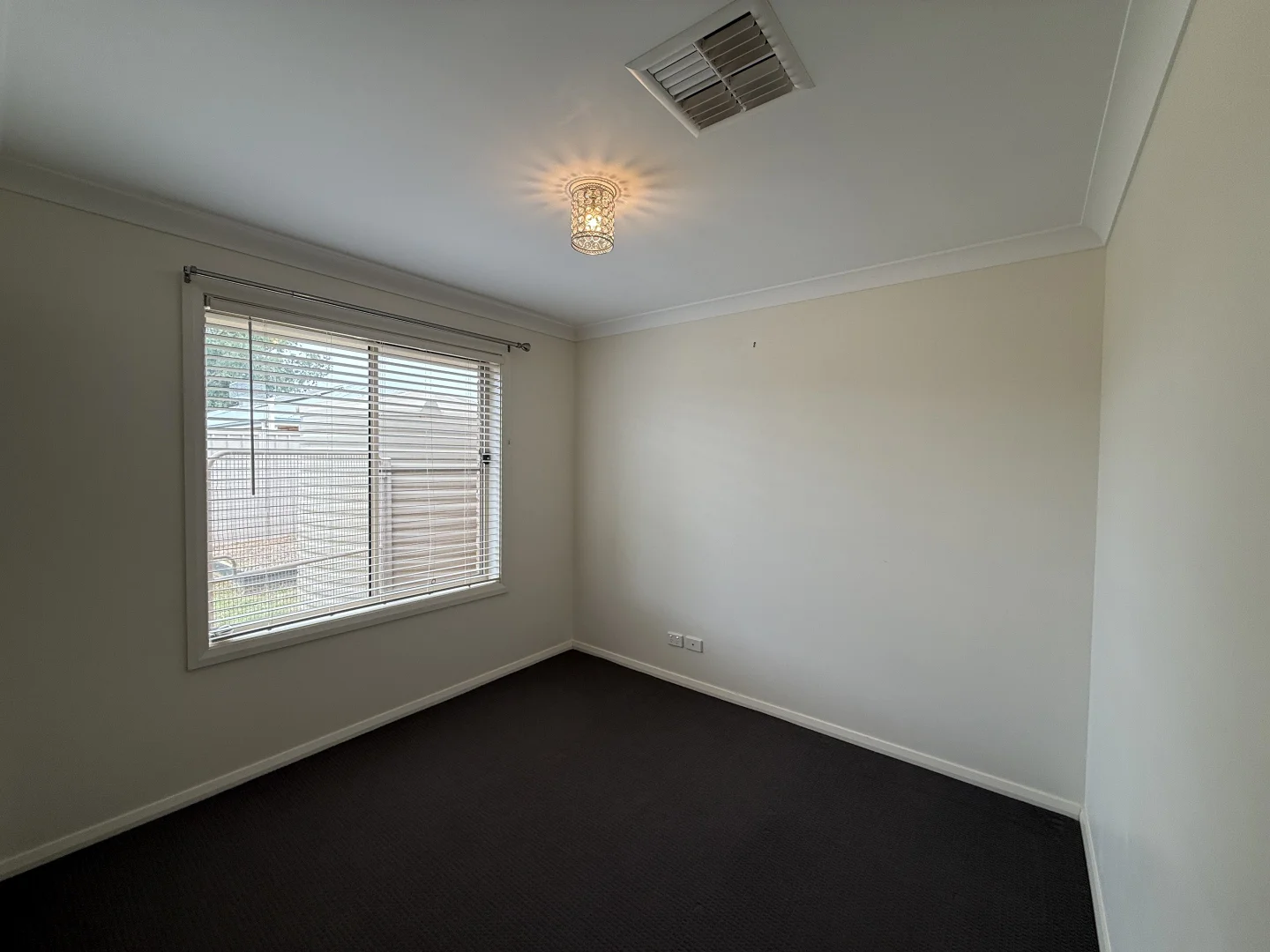 Additional image 15 of 10 Pinnaroo Place, Dubbo NSW 2830