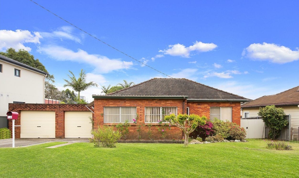 19 Beverley Crescent, Marsfield NSW 2122, Image 2