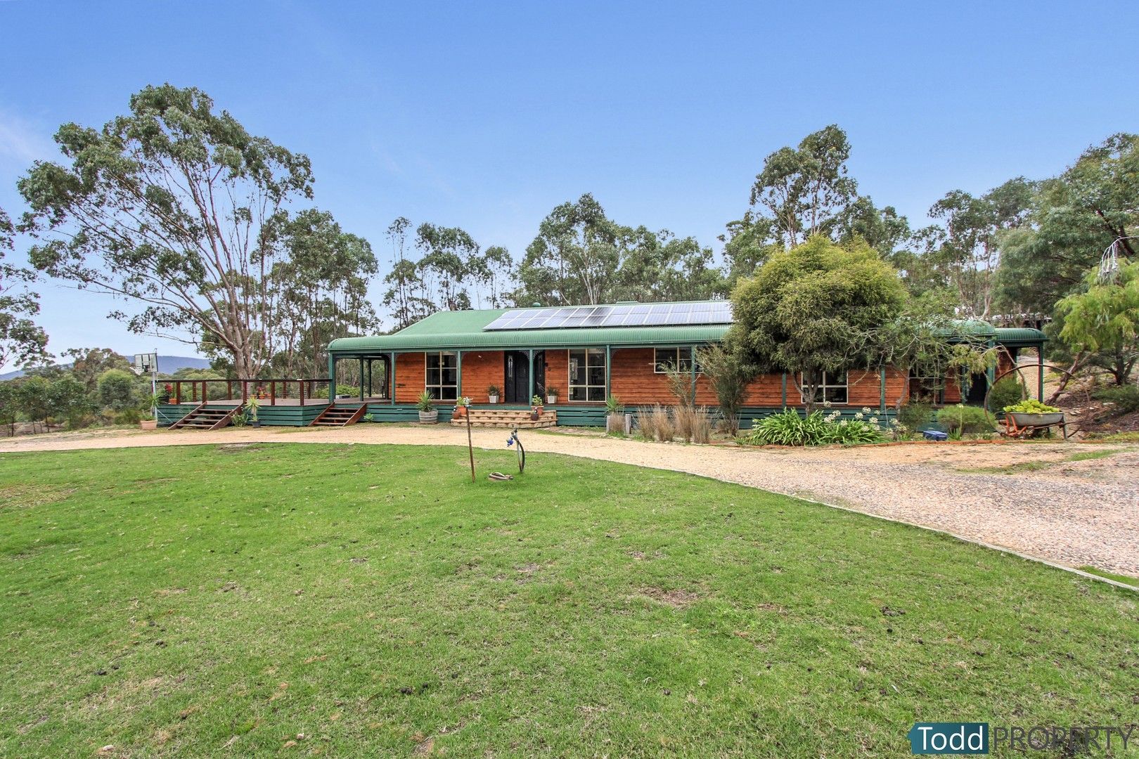 51 Sailors Gully Court, Heathcote VIC 3523, Image 0