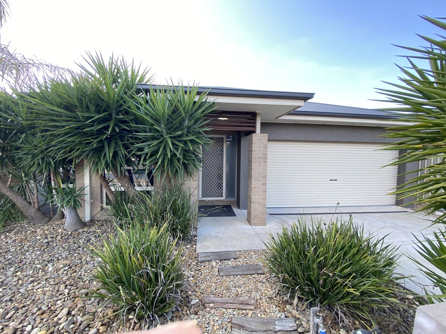 16 Castleton Street, Wodonga VIC 3690, Image 0