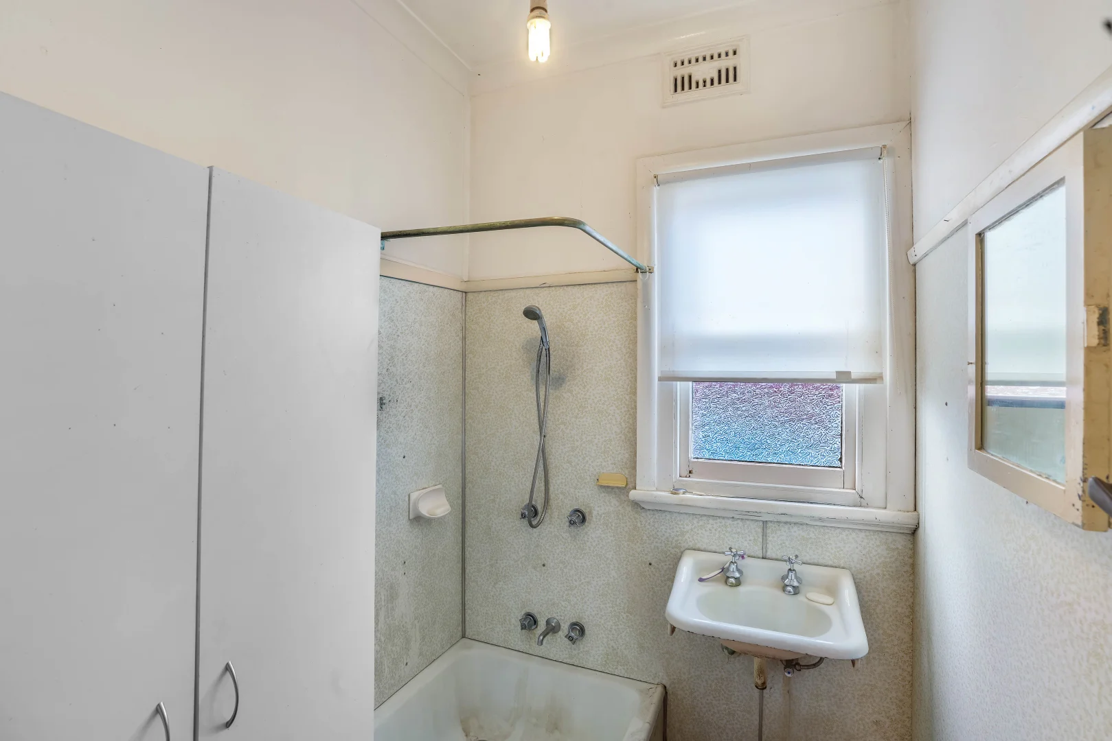 Additional image 4 of 21 William Street, Telarah NSW 2320