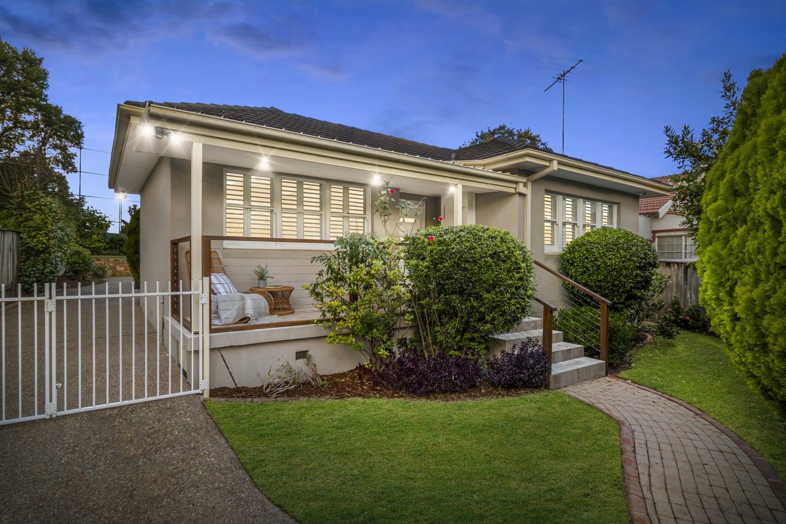 15a Citrus Avenue, Hornsby NSW 2077, Image 0