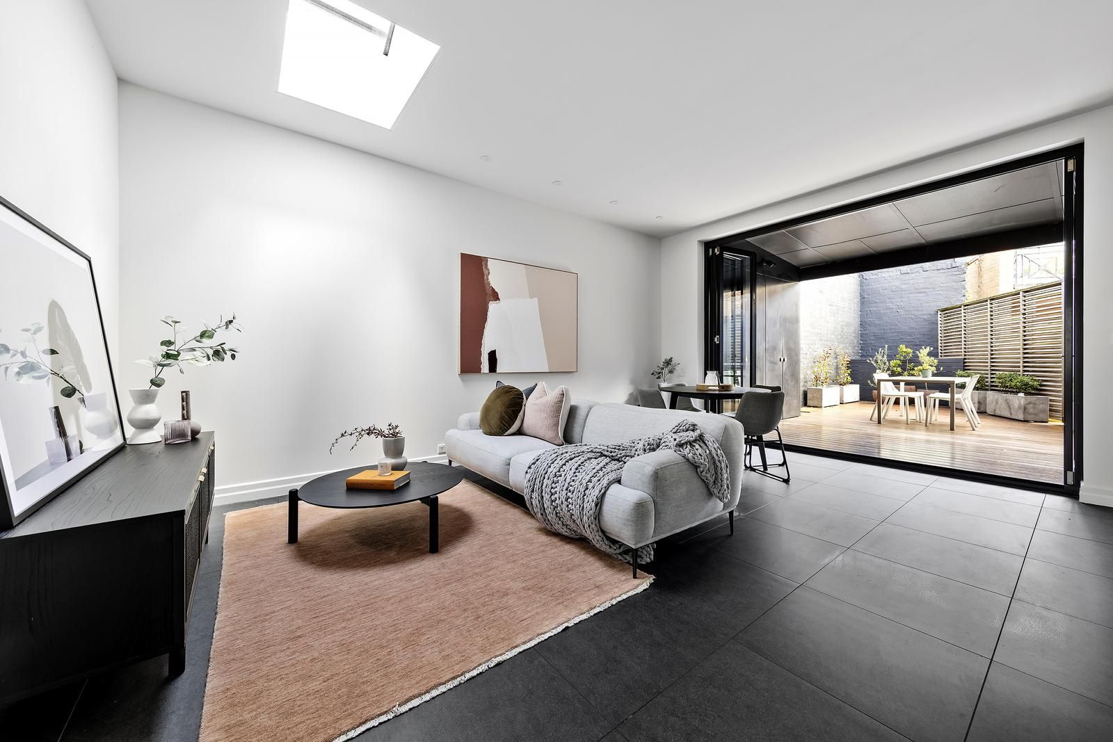 2 bedrooms Apartment / Unit / Flat in 36A Church Street HAWTHORN VIC, 3122