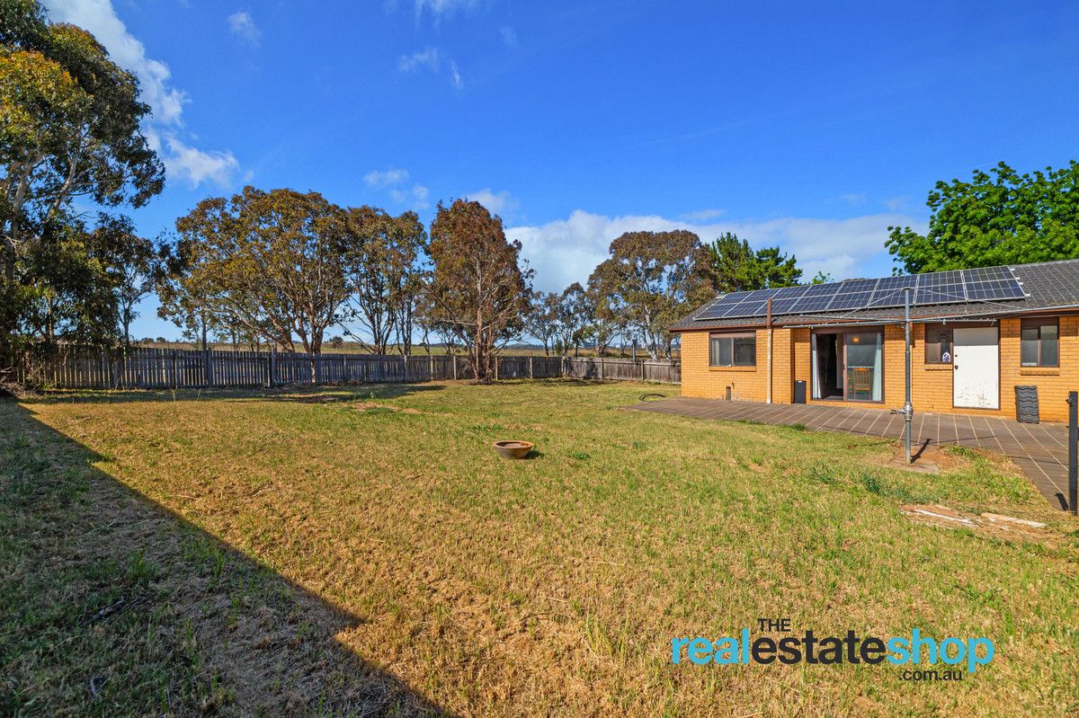 67 Smalley Circuit, Giralang ACT 2617, Image 2