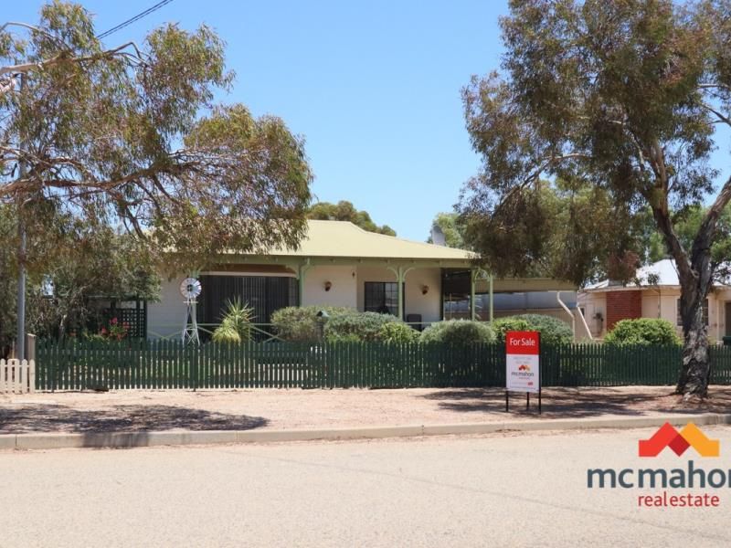 25 Baxter Road, Cunderdin WA 6407, Image 2