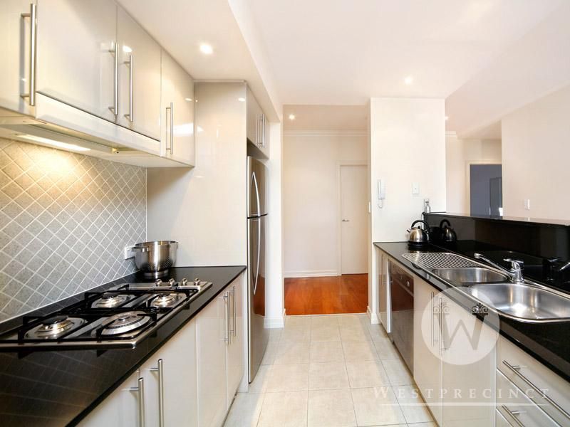 Breakfast Point NSW 2137 2 beds apartment for Rent, Fine Furnished