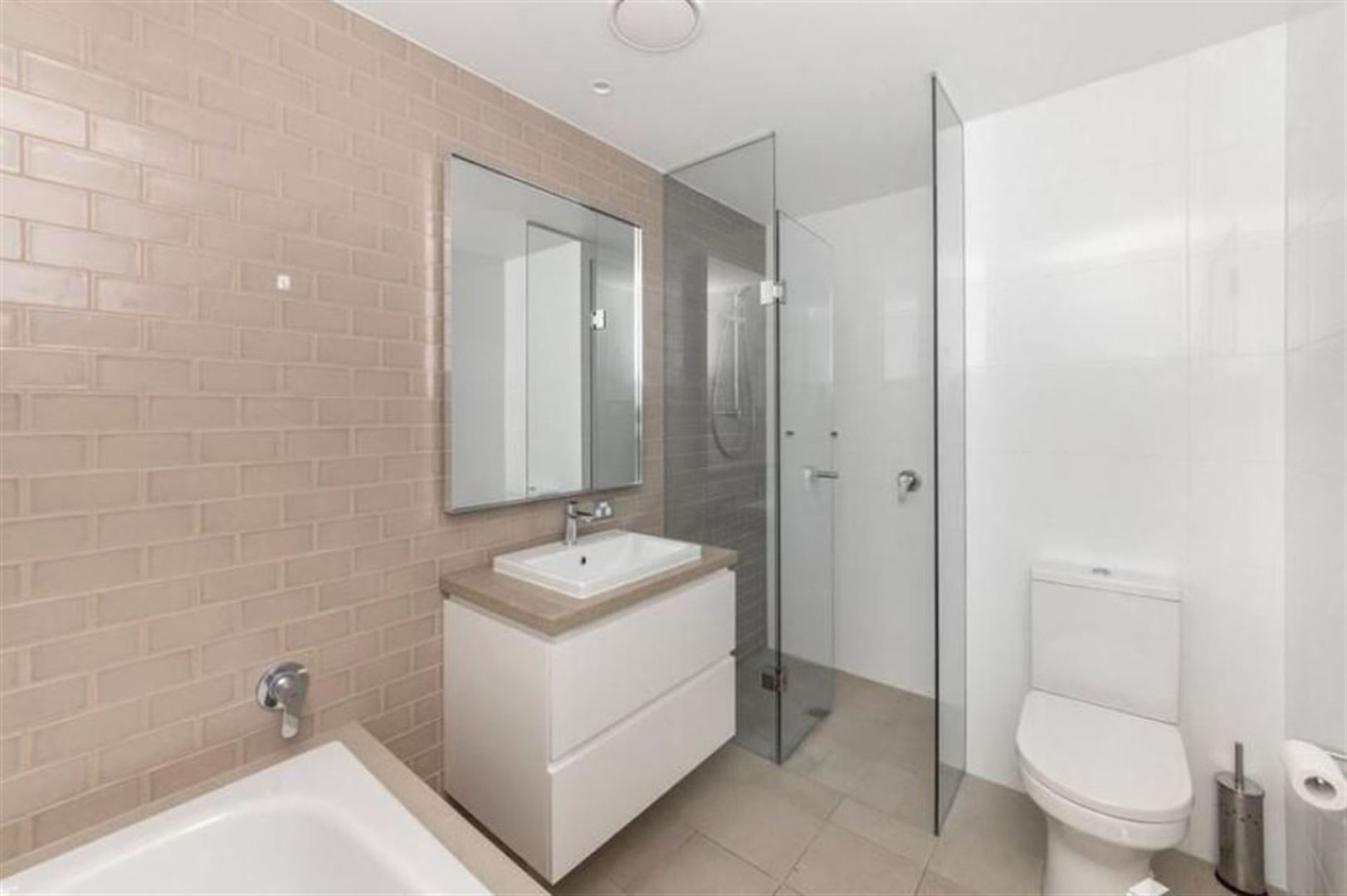 5608/148 Ross Street, Forest Lodge NSW 2037, Image 2