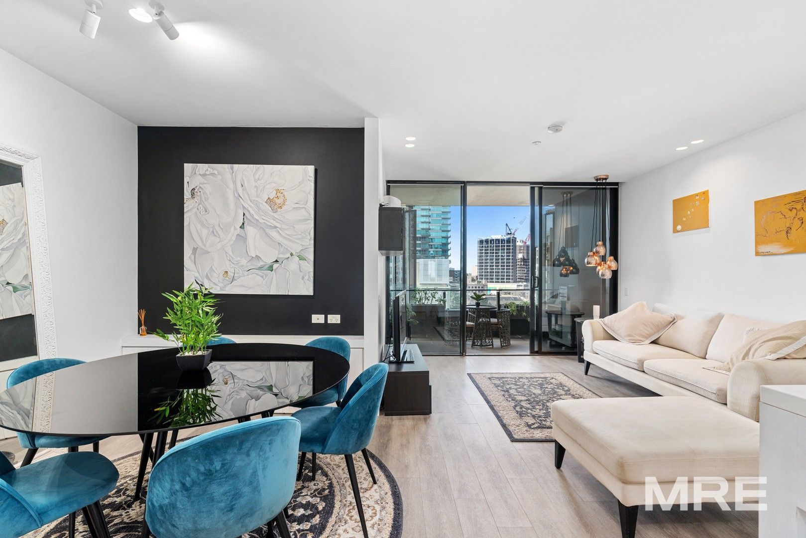 2 bedrooms Apartment / Unit / Flat in 803/22 Dorcas Street SOUTHBANK VIC, 3006