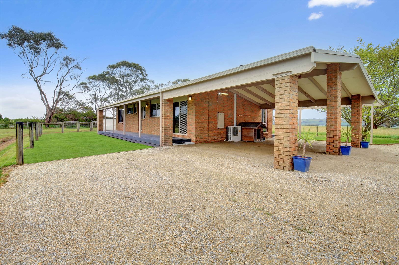 300 Hudsons Road, Leongatha South Property History & Address Research