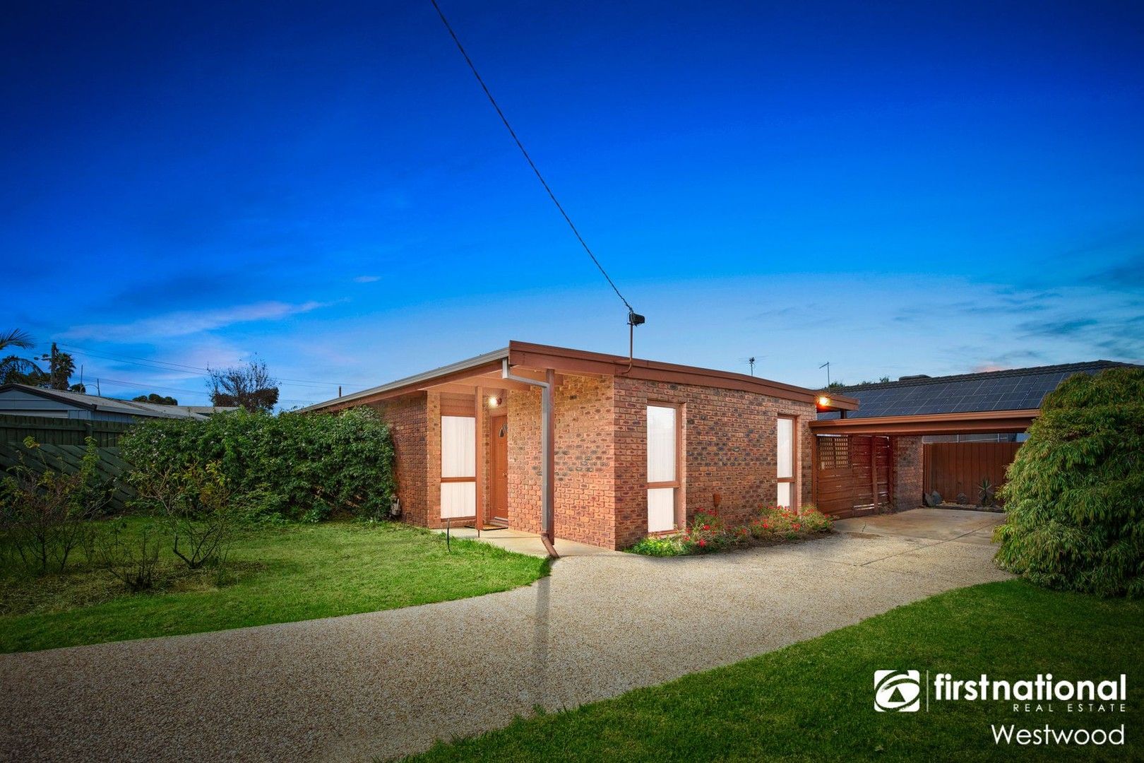 3 bedrooms House in 18 Penole Way WYNDHAM VALE VIC, 3024
