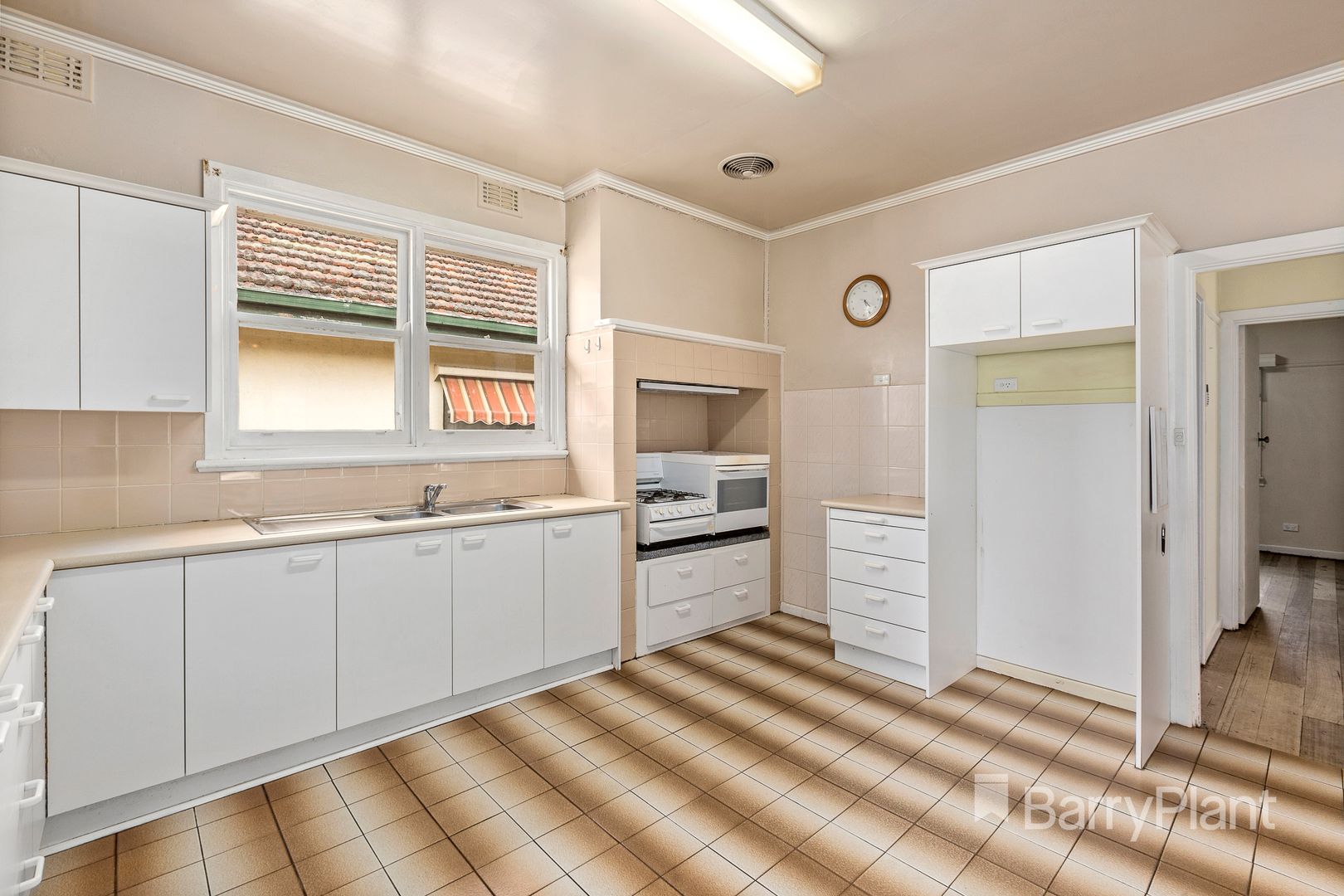 54 Rene Street, Preston VIC 3072, Image 2