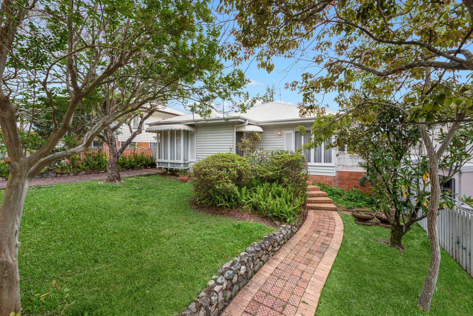 35 Waratah Avenue, Carina Property History & Address Research Domain