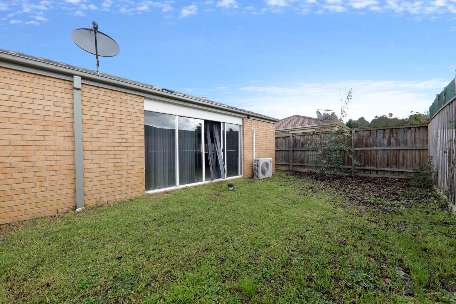 3 bedrooms House in 3 Granya Grove PAKENHAM VIC, 3810