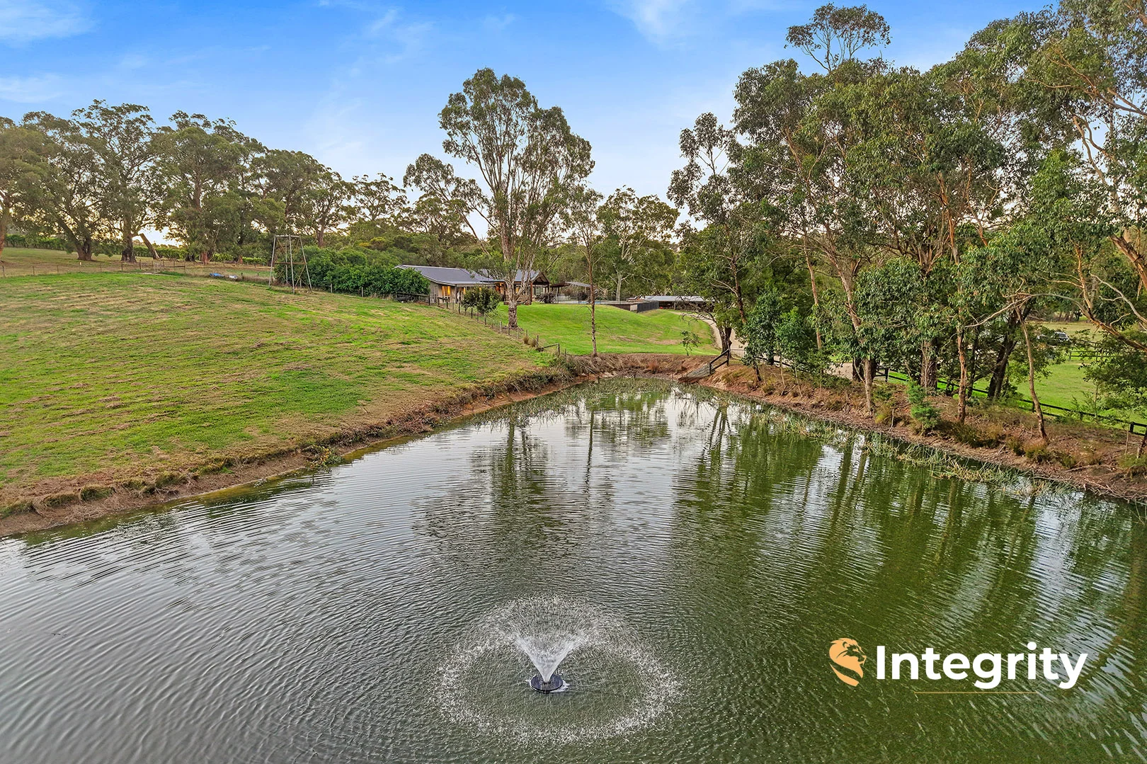 Additional image 31 of 20 Davross Court, Seville VIC 3139