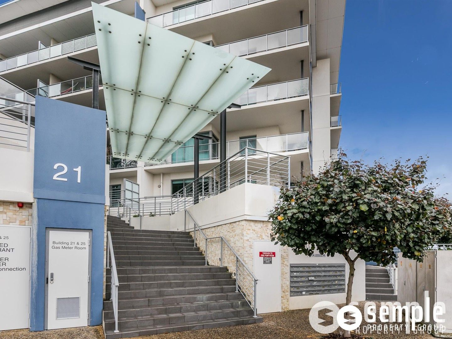 303/21 Malata Crescent, Success WA 6164, Image 0