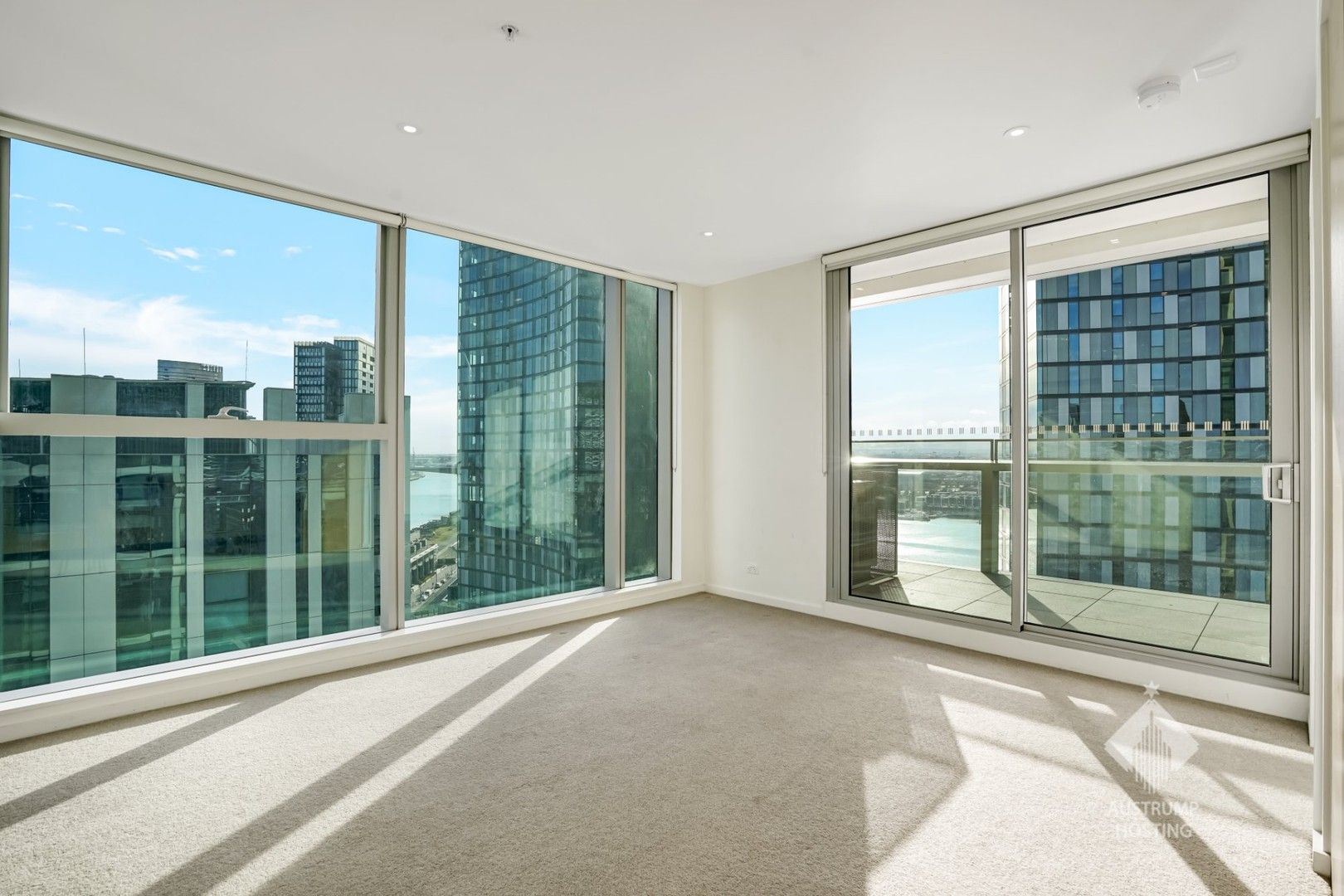 2 bedrooms Apartment / Unit / Flat in 1611e/888 Collins Street DOCKLANDS VIC, 3008