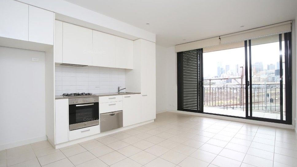 1 bedrooms Apartment / Unit / Flat in 213/33 Cliveden Close EAST MELBOURNE VIC, 3002