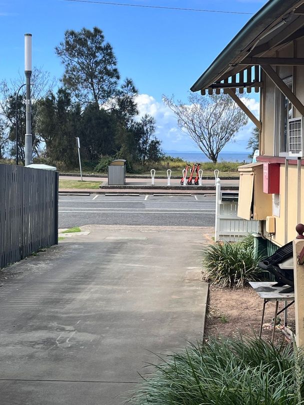 2 bedrooms Apartment / Unit / Flat in 4/162 Flinders Parade SANDGATE QLD, 4017