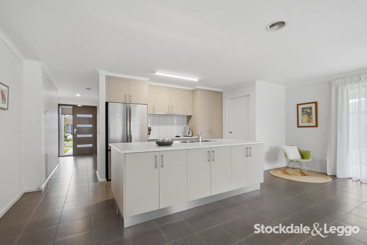 Additional image 3 of 10 Carlow Court, Traralgon VIC 3844