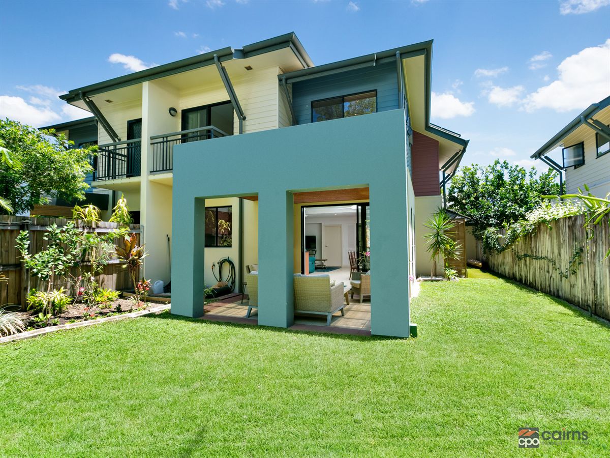 3/5-7 Arlington Esplanade, Clifton Beach QLD 4879, Image 2