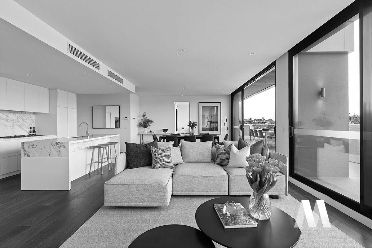 3 bedrooms Apartment / Unit / Flat in 402/801 Whitehorse Road MONT ALBERT VIC, 3127