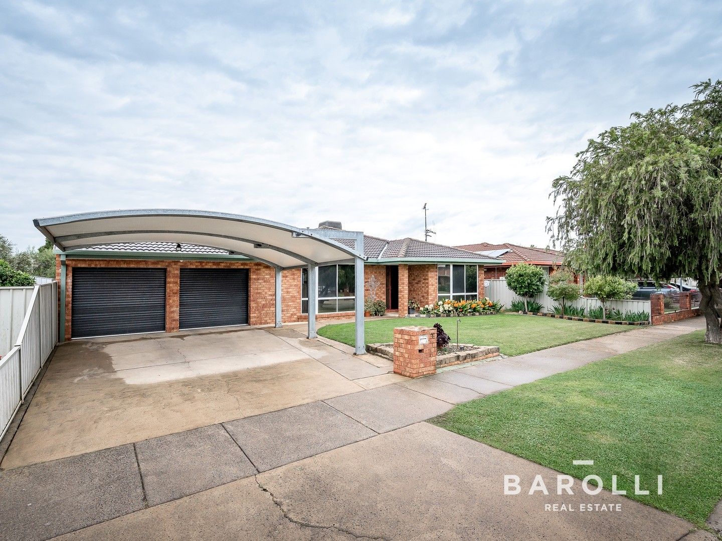 3 bedrooms House in 52 Brooks Avenue SHEPPARTON VIC, 3630