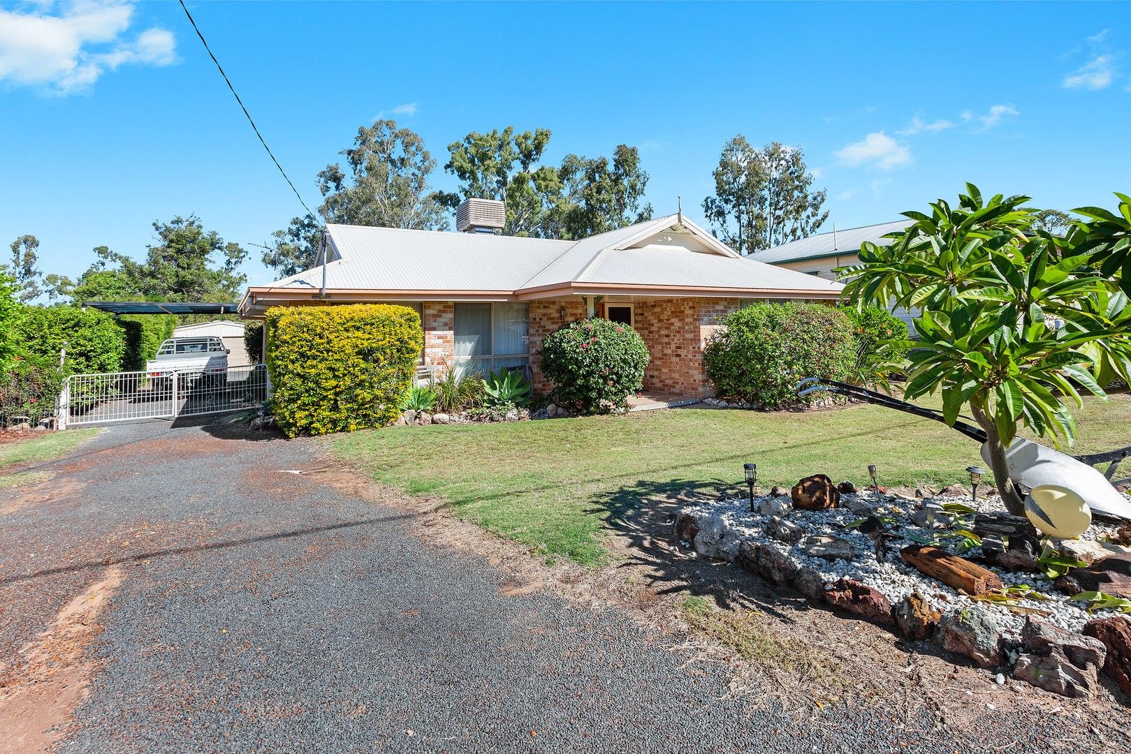 16 Geraghty Street, Cecil Plains QLD 4407 Domain
