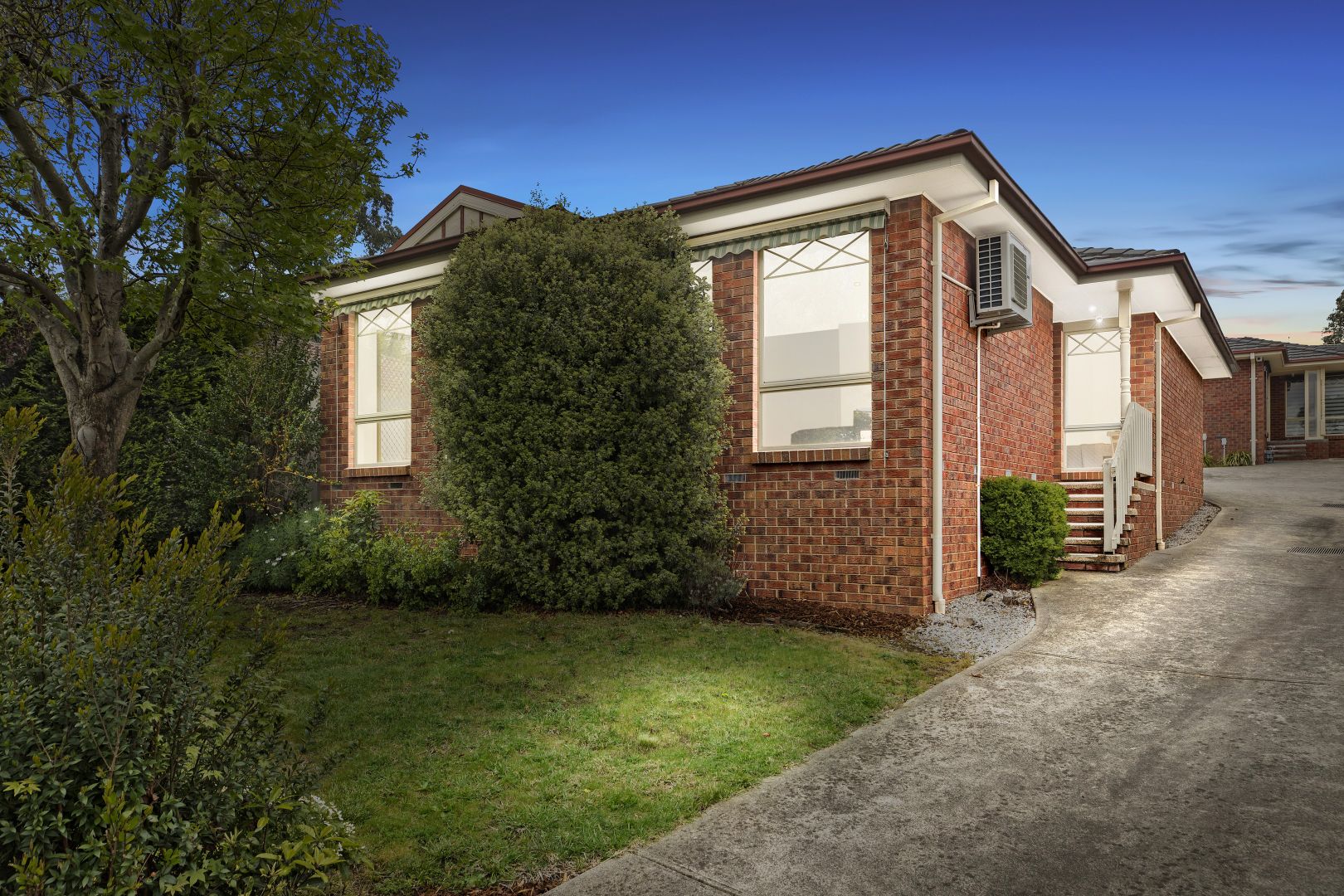 1/10 Bareena Avenue, Rowville VIC 3178, Image 1