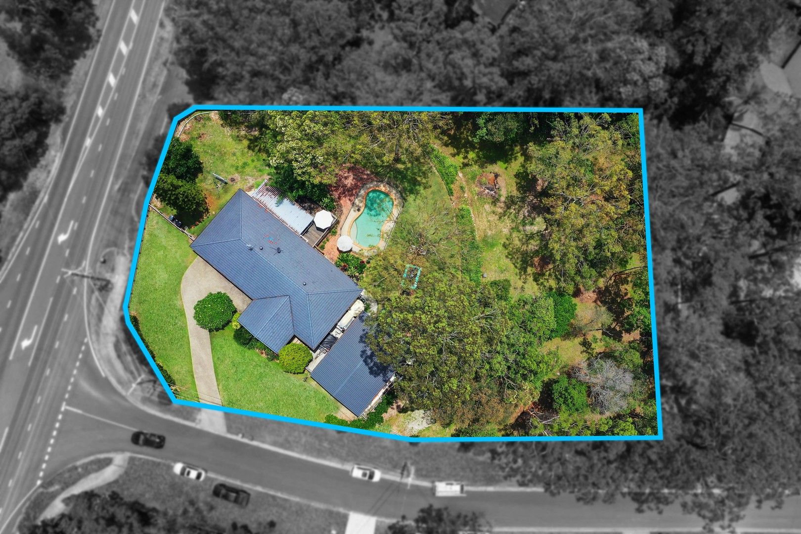 5 bedrooms House in 184 Worongary Road WORONGARY QLD, 4213