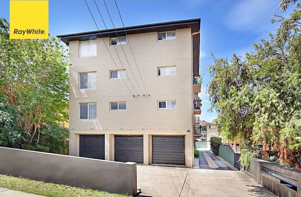 Primary image of 4/92 Station Street, West Ryde NSW 2114