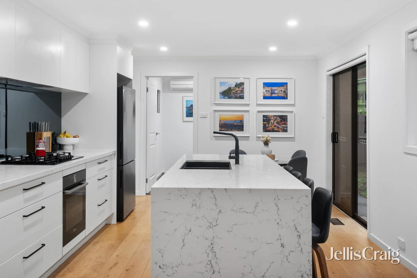 Additional image 4 of 2/304 George Street, Doncaster VIC 3108