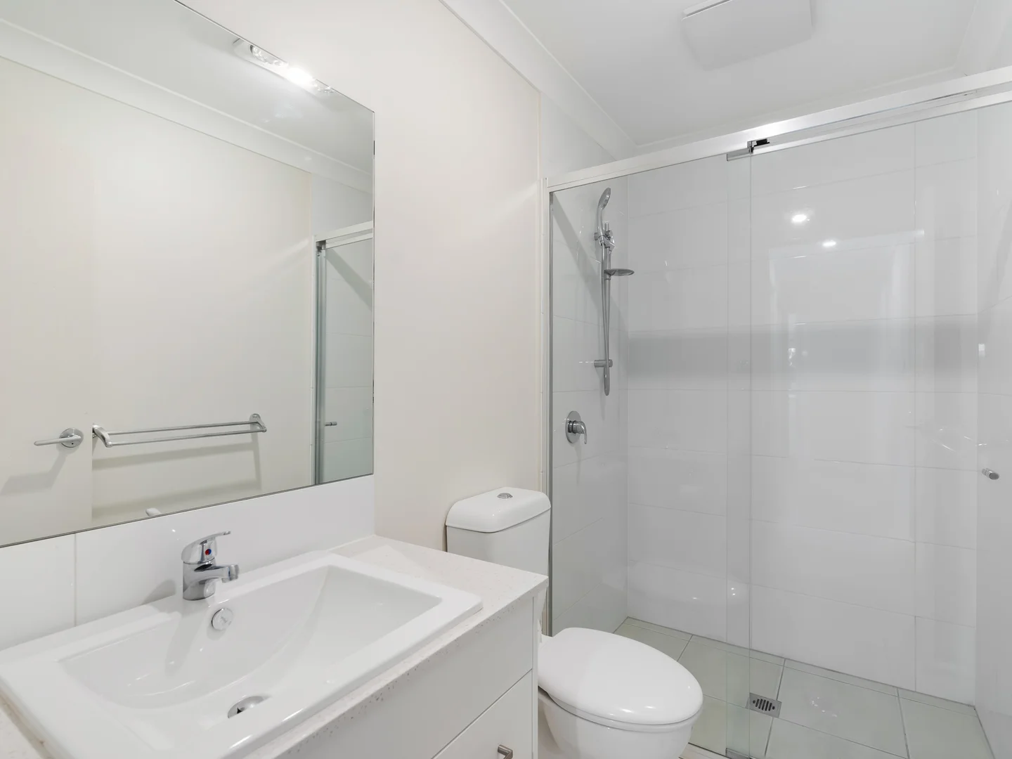 Additional image 5 of 8A Cinnamon Way, Morisset NSW 2264