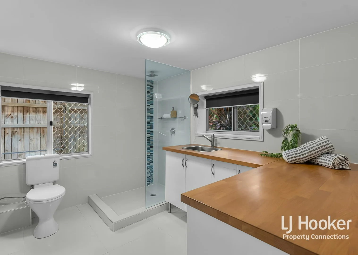 Additional image 16 of 4 Tomanbil Court, Albany Creek QLD 4035