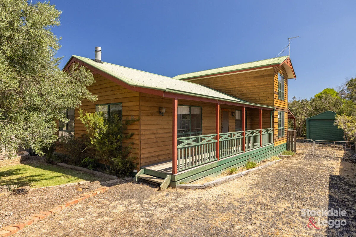 12 Dolphin Drive, Smiths Beach VIC 3922
