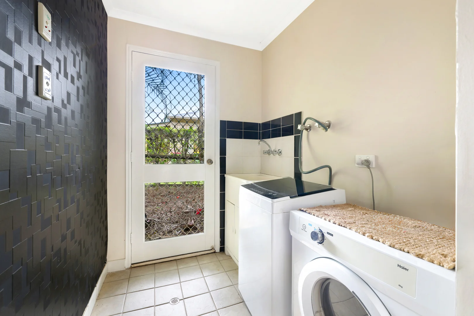 Additional image 24 of 34-36 Trentbridge Court, Mount Nathan QLD 4211