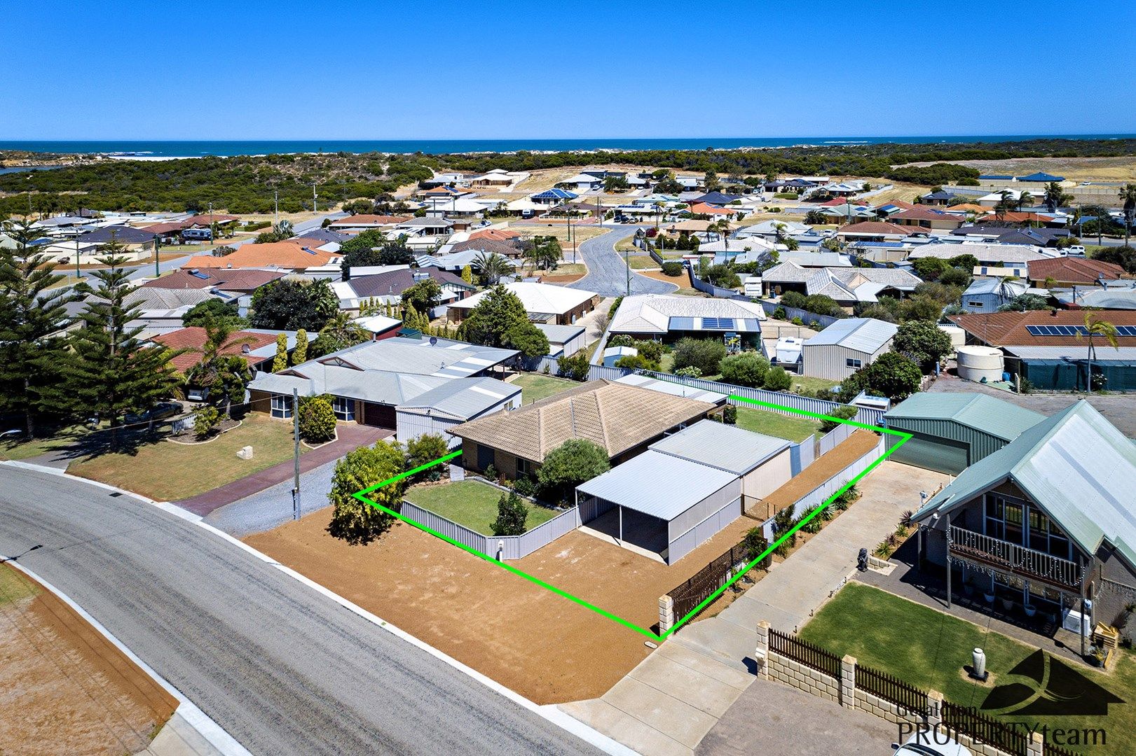 33 River Drive, Cape Burney WA 6532