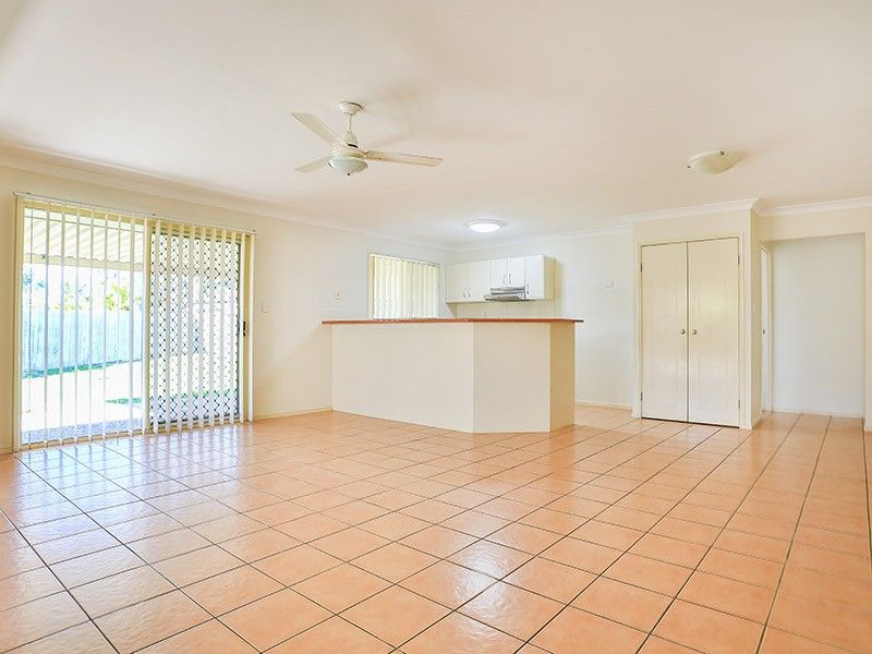 14 Henley Court, Bellmere QLD 4510, Image 2