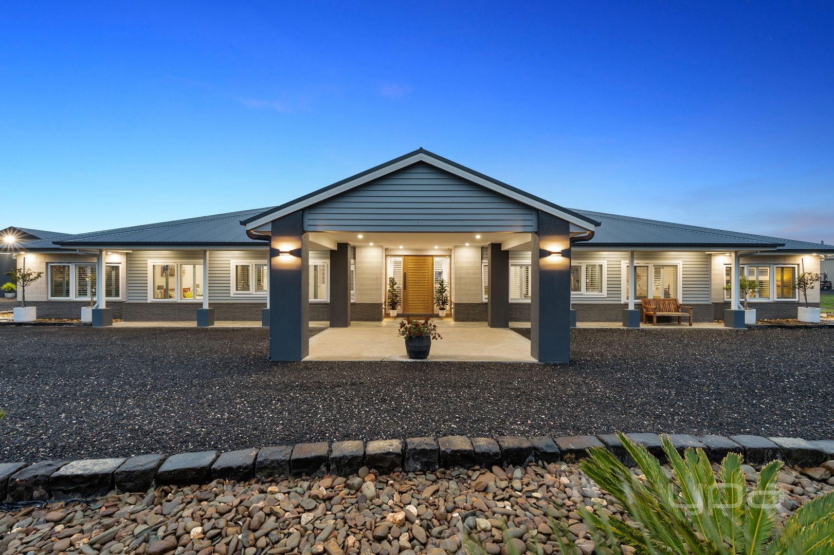 206 Hopetoun Park Road, Hopetoun Park VIC 3340, Image 1