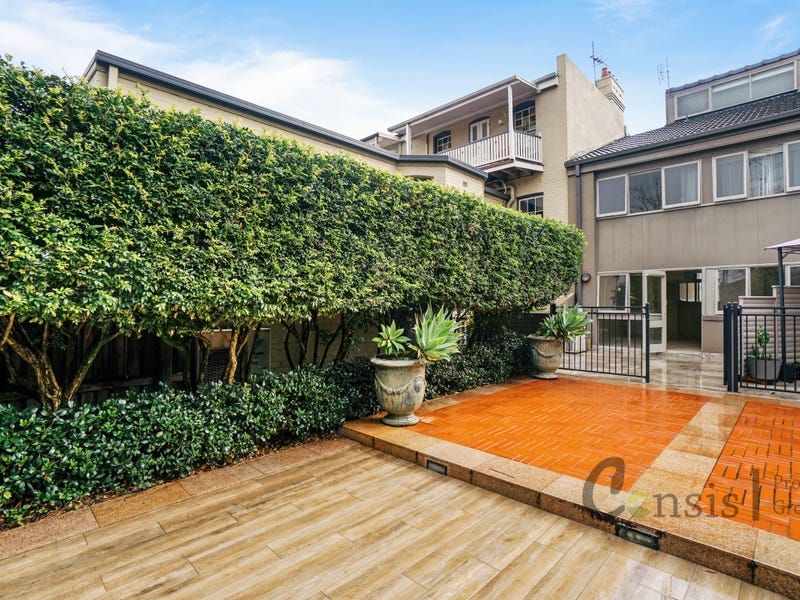 3 bedrooms Townhouse in 4/35 Arthur Street LAVENDER BAY NSW, 2060