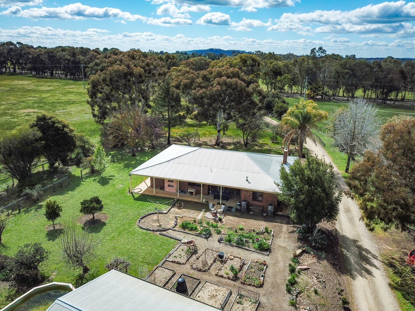 328 Swanpool Road, Swanpool VIC 3673, Image 2