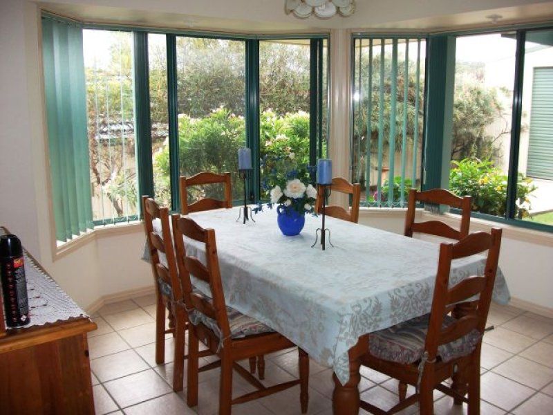 6 Meers Drive, Hallidays Point NSW 2430, Image 2