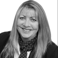 Helen Hunter, Sales representative