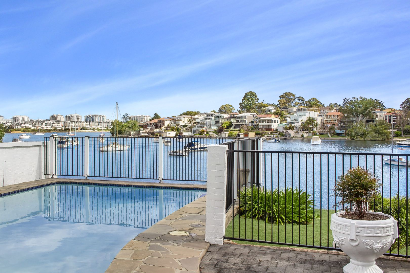 55 Bayview Street, Tennyson Point Property History & Address Research