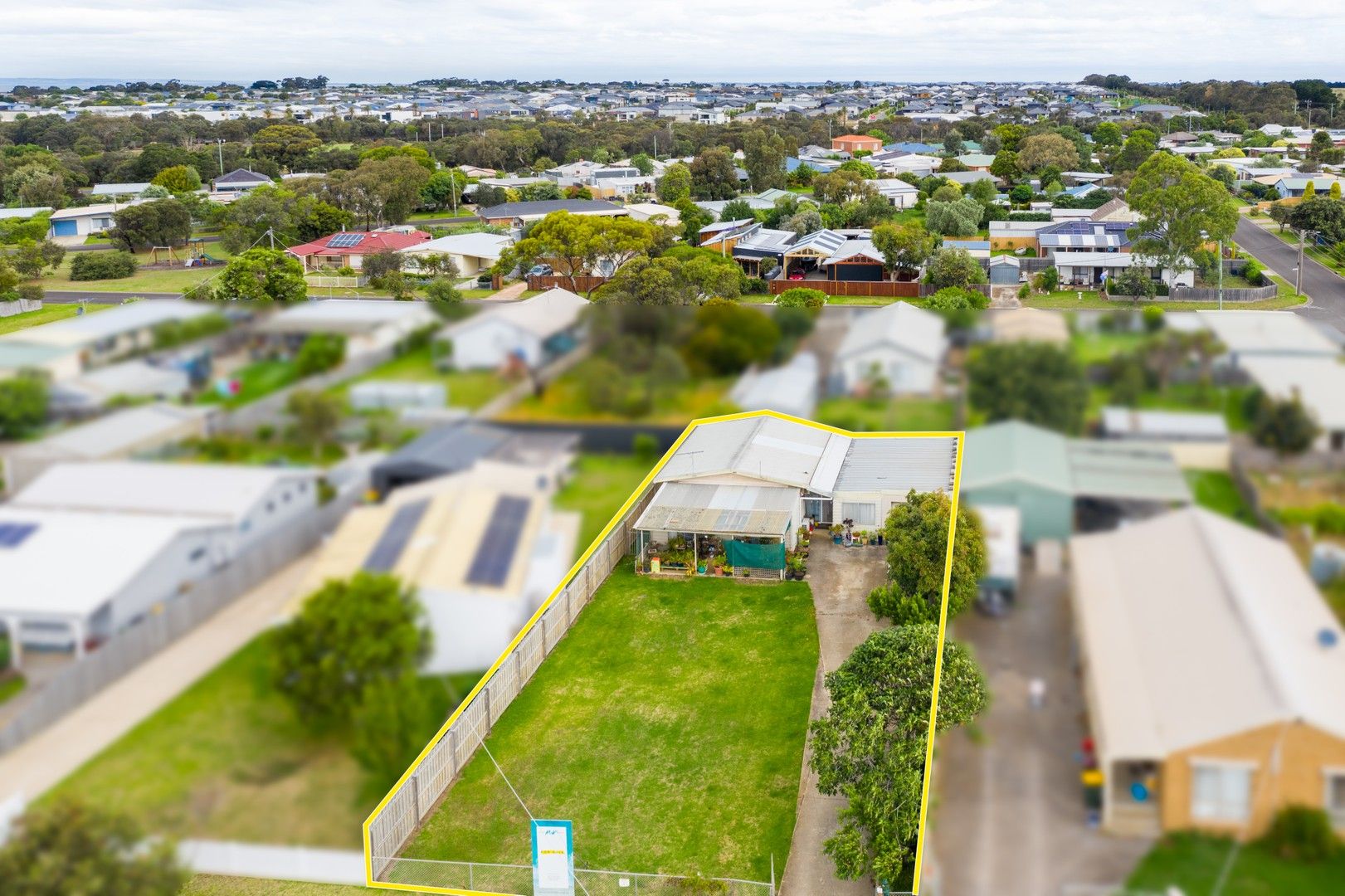 3 bedrooms House in 51 Old St Leonards Road ST LEONARDS VIC, 3223