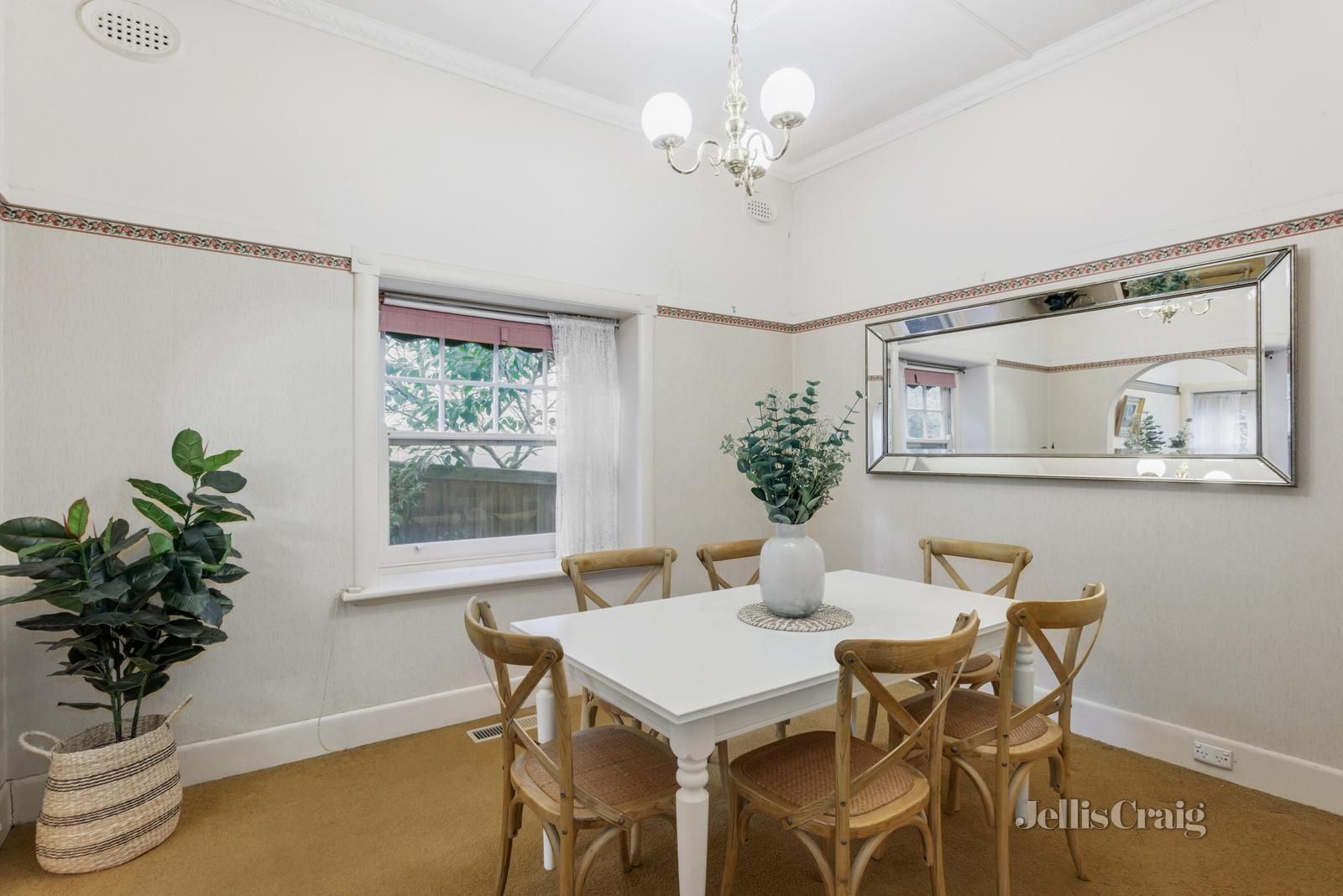 31 Lansell Crescent, Camberwell VIC 3124, Image 2