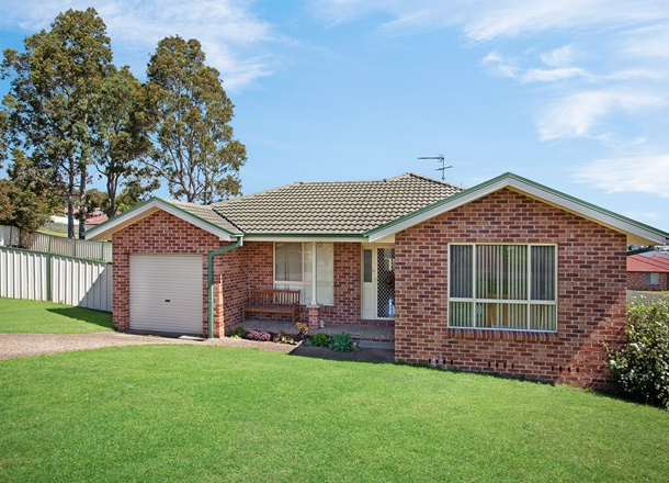 8 Lauren Close, Rutherford NSW 2320