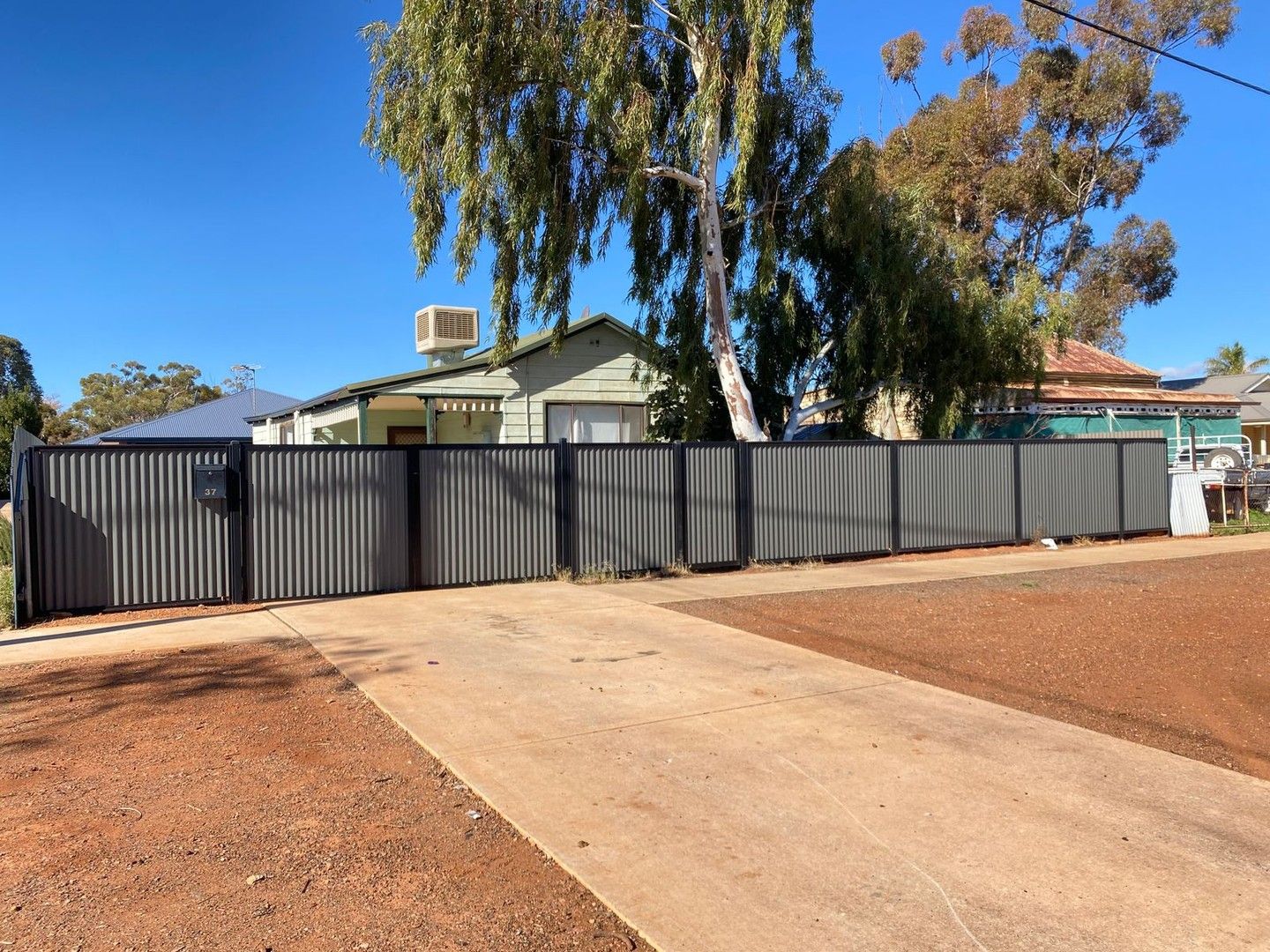 3 bedrooms House in 37 Boundary Street KALGOORLIE WA, 6430