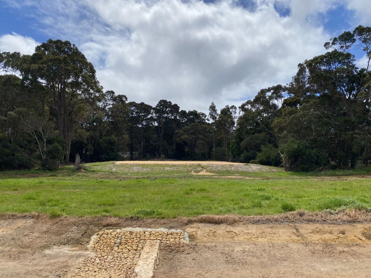 Vacant land in 4 Firetail Rise, KARRIDALE WA, 6288